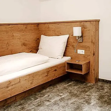 Bed & Breakfast Kirchenwirt Mayr Franking