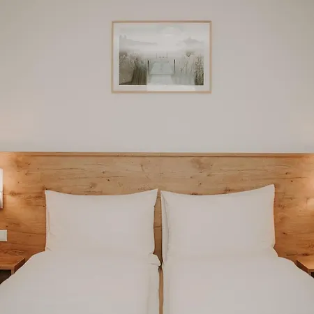 Bed & Breakfast Kirchenwirt Mayr Franking